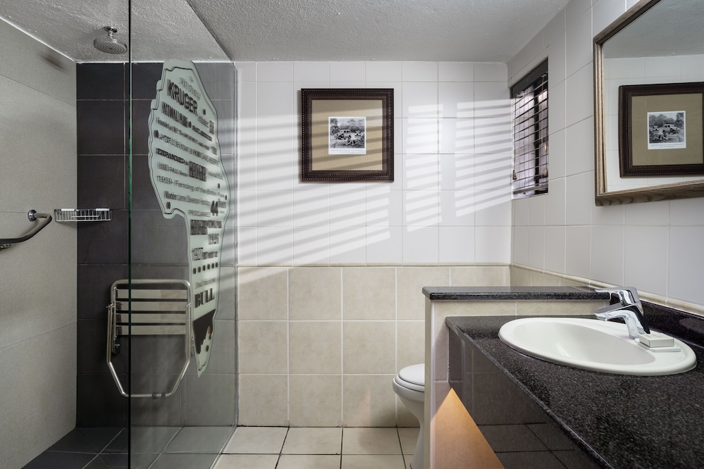 غرفة ديلوكس عائلية بسريرين كينج، Protea Hotel By Marriott Kruger Gate 10/10