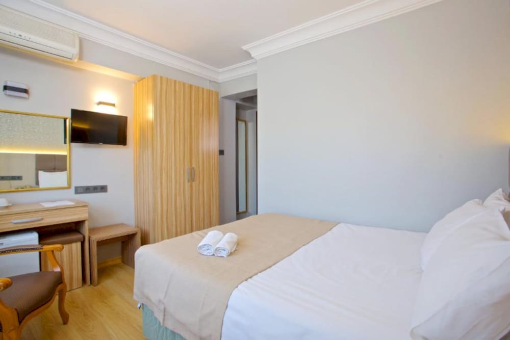 Grand Ant Hotel 17/47