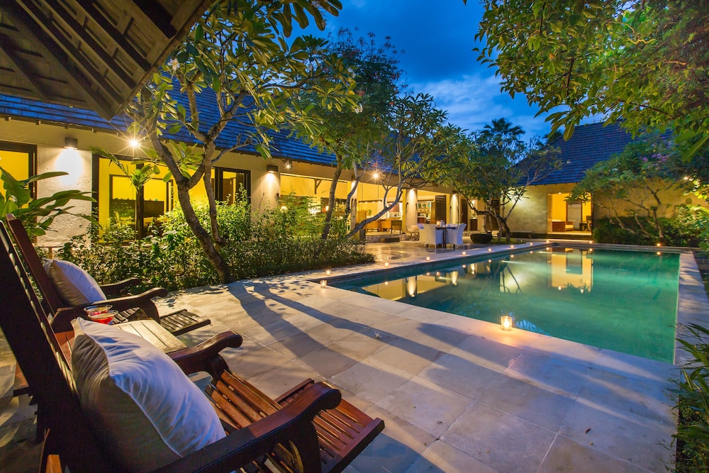 Villa Roku By Nagisa Bali 23/50