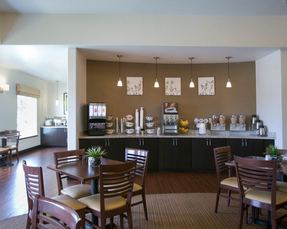 Sleep Inn and Suites Round Rock - Austin North 32/42