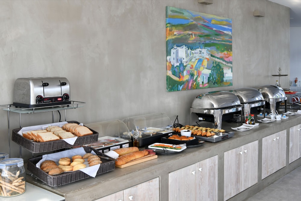 Naoussa Hills Boutique Resort- Adults Only (13+) photo3