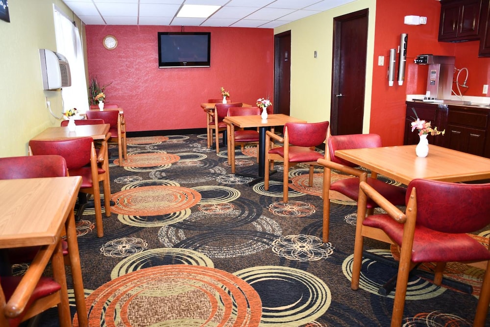 Regency Inn Suites 50/57