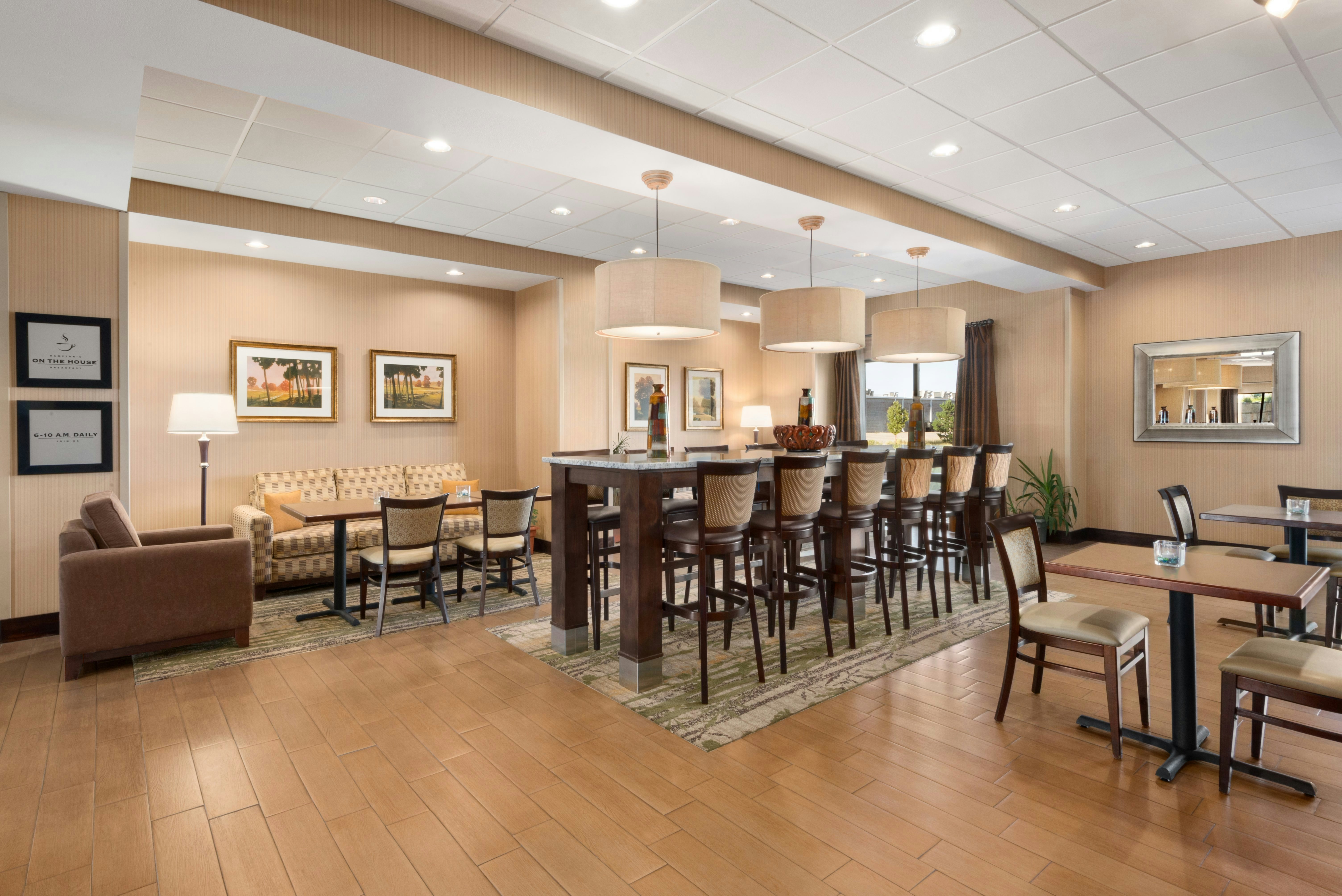 Hampton Inn Spearfish 25/34