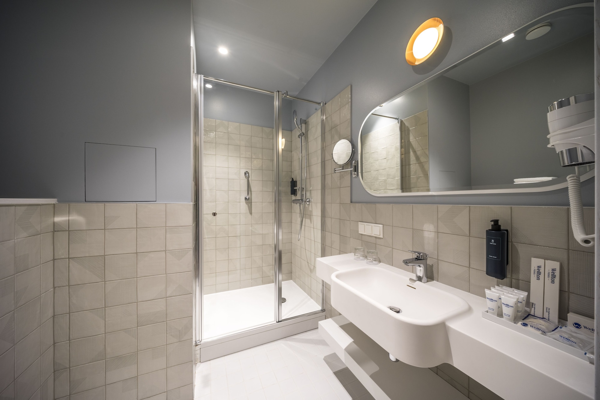 غرفة سوبيريور بسرير كينج، Wellton Riverside SPA Hotel 8/10