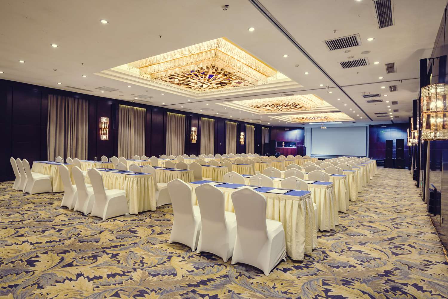 Best Western Premier Tuushin Hotel 55/61