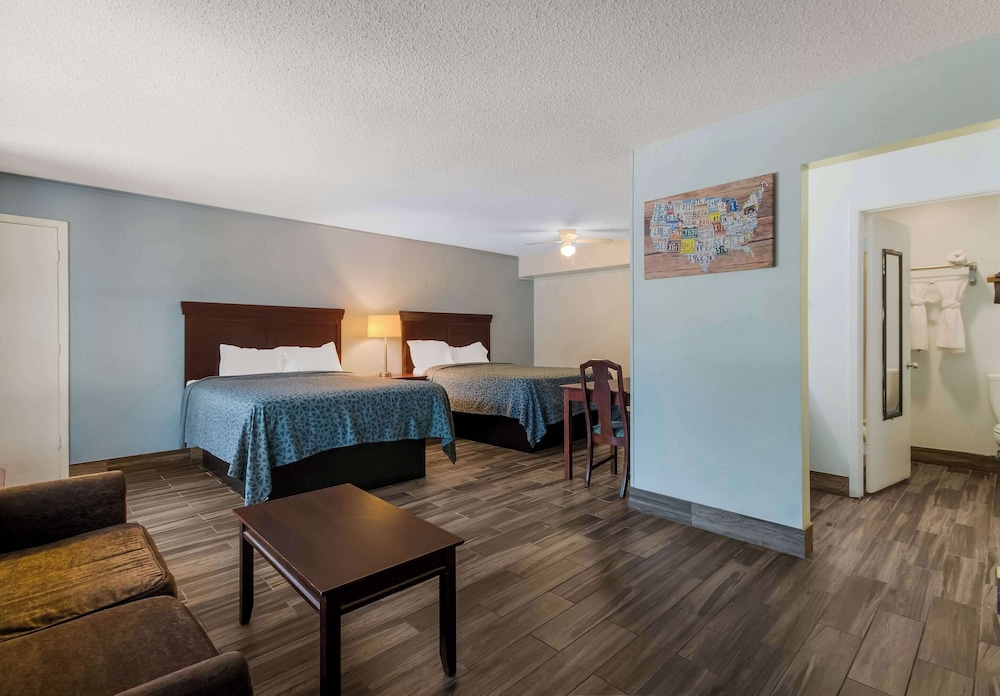 Econo Lodge Inn & Suites Fulton Rockport 21/41