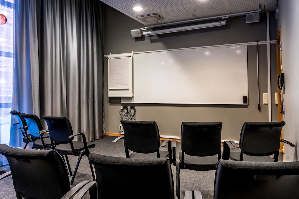 Scandic Molndal Gothenburg 51/59