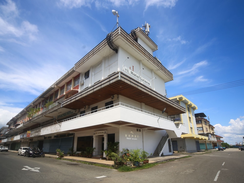 Oyo 1026 Hotel Lutana 3/39