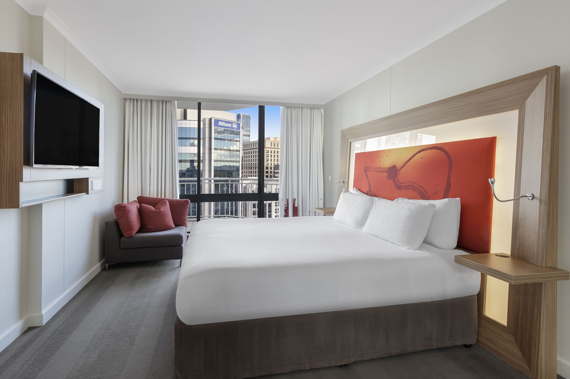 Amora King Balcony Suite