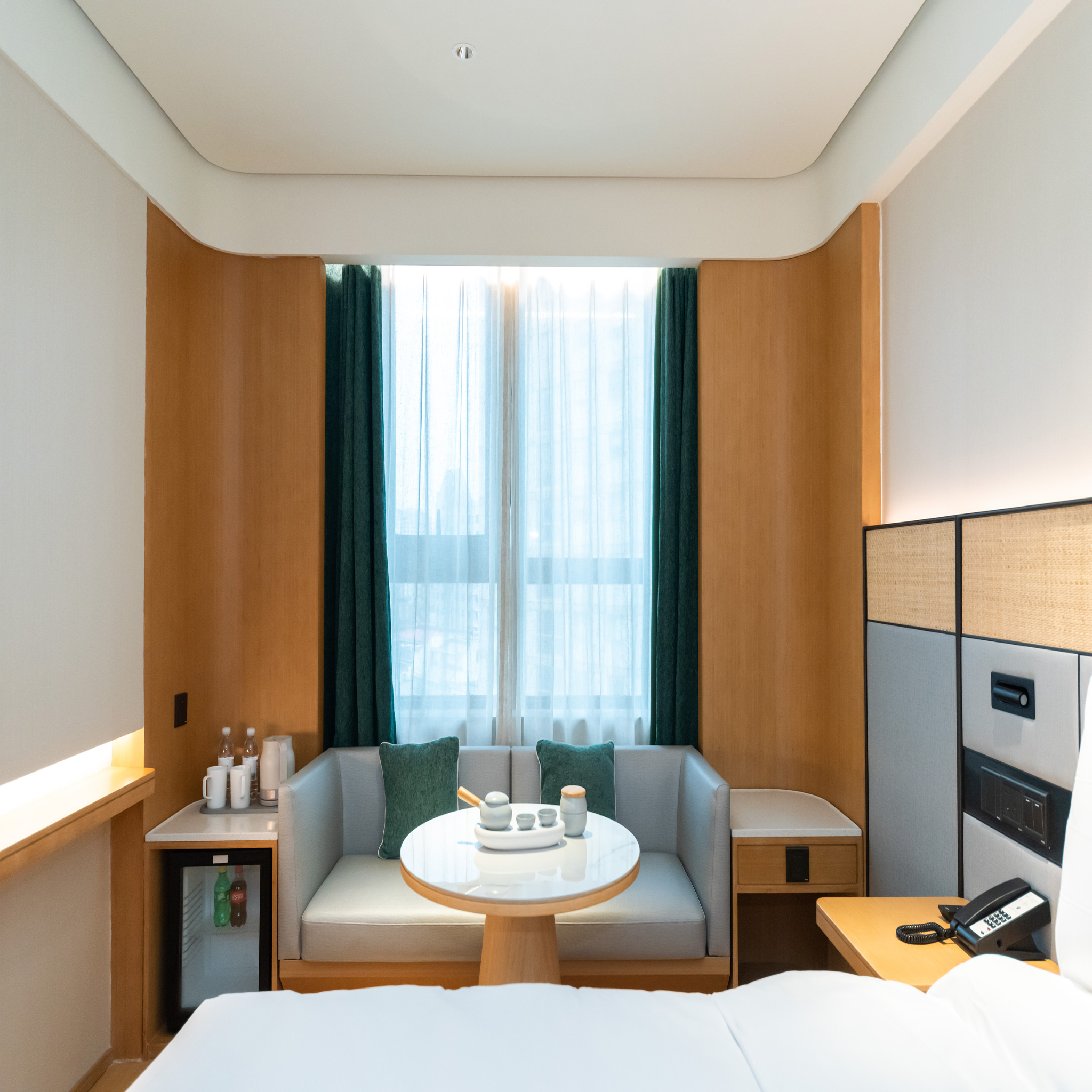 Ji Hotel Shanghai People's Square Nanjing Road Pedestrian Street 45/46