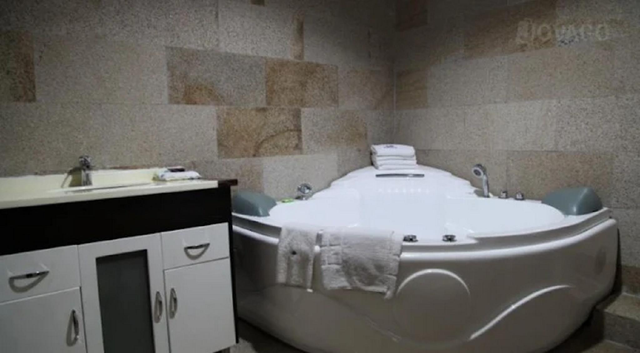 Chida Hotel International 33/33