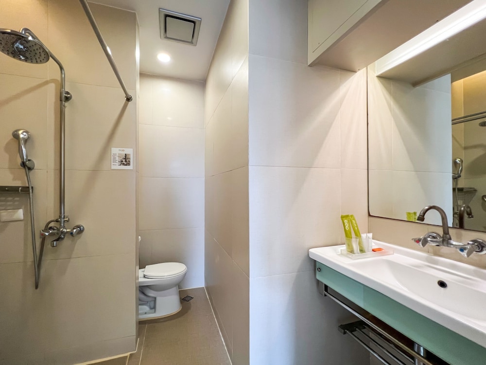 Abc Hotel Cebu 68/69