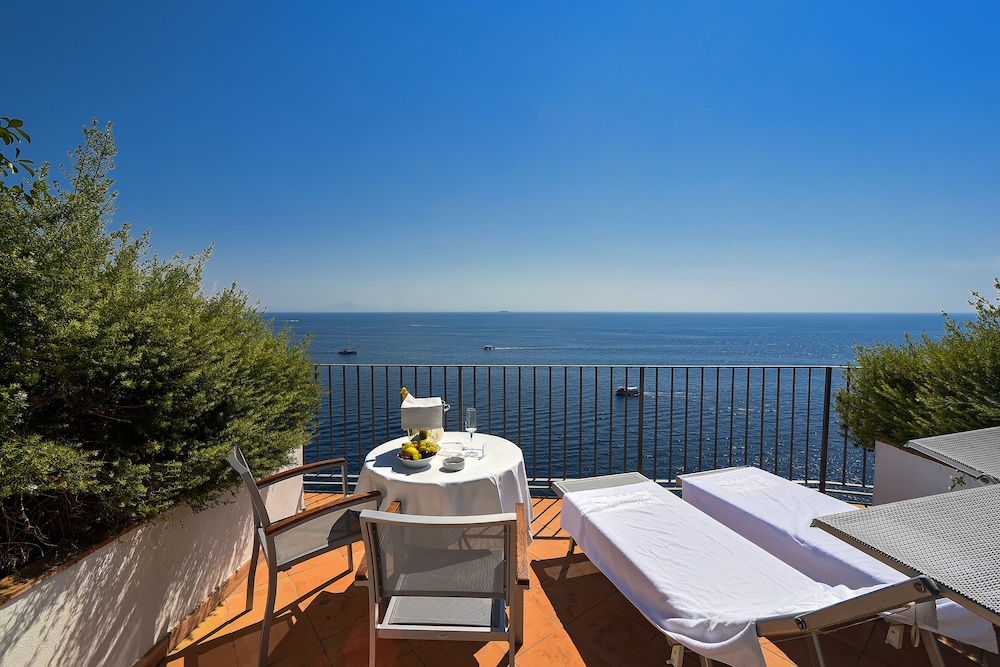 Miramalfi Hotel 42/85