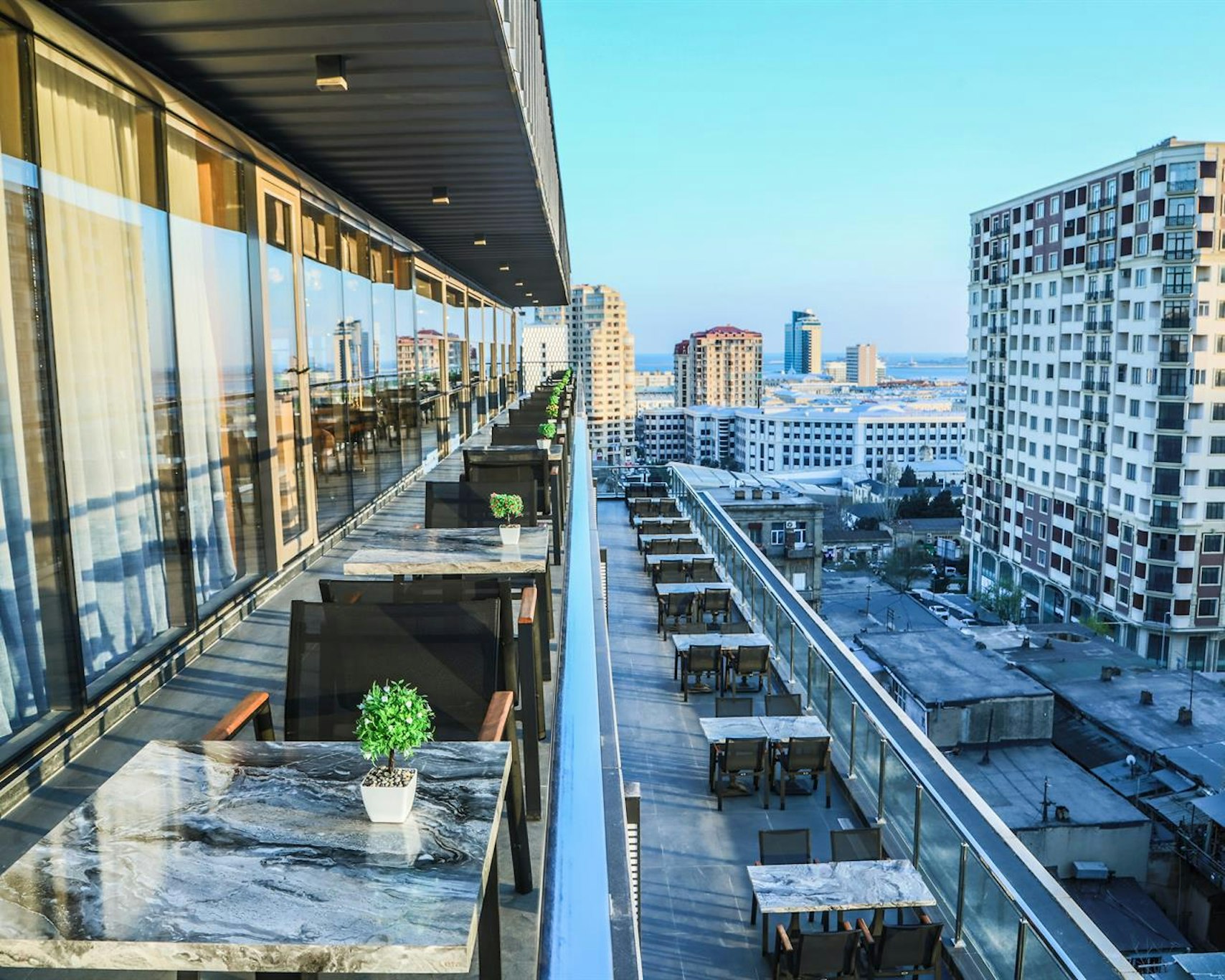 Iris Hotel Baku 51/56
