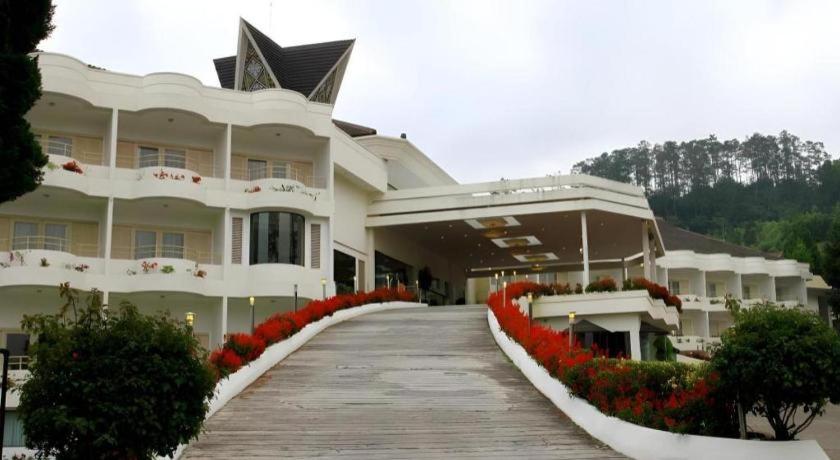 Grand Mutiara Hotel 6/48