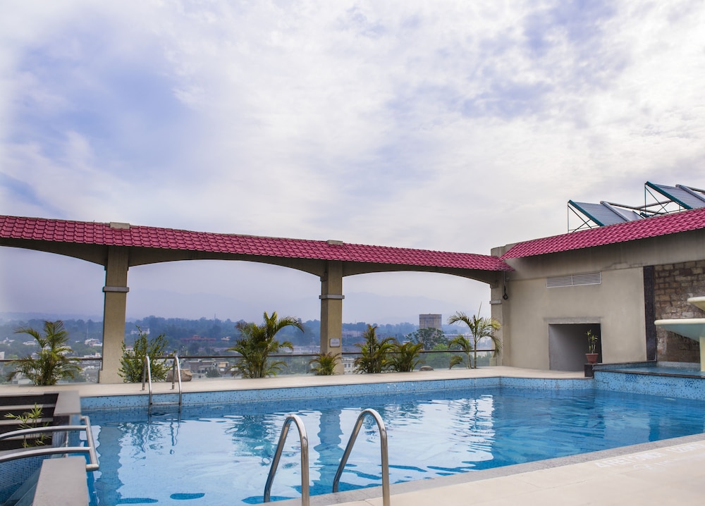 WELCOMHOTEL BELLA VISTA, PANCHKULA - CHANDIGARH 43/50