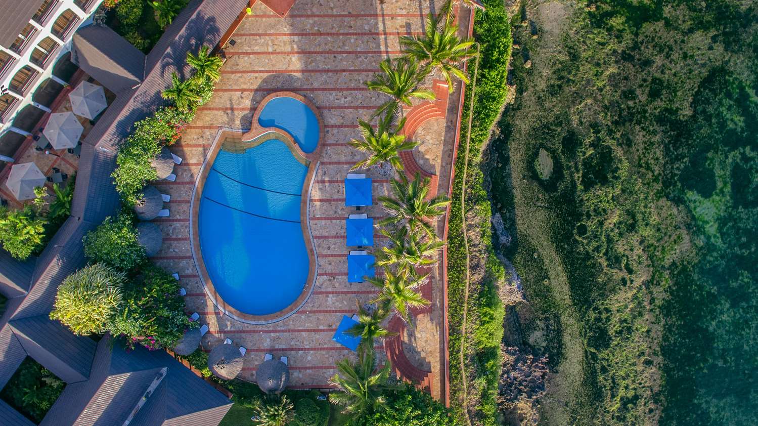 Sea Cliff Hotel 22/26
