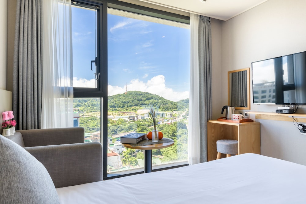 Shinshin Hotel Cheonjiyeon 27/54