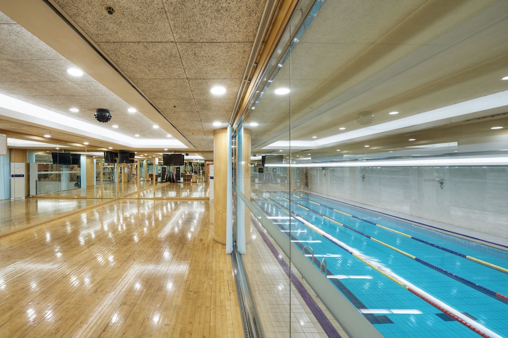 Hotel Riviera Cheongdam 26/50