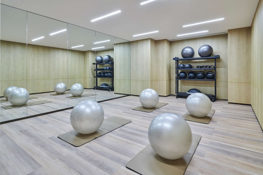 DoubleTree by Hilton Shenzhen Airport 15/35