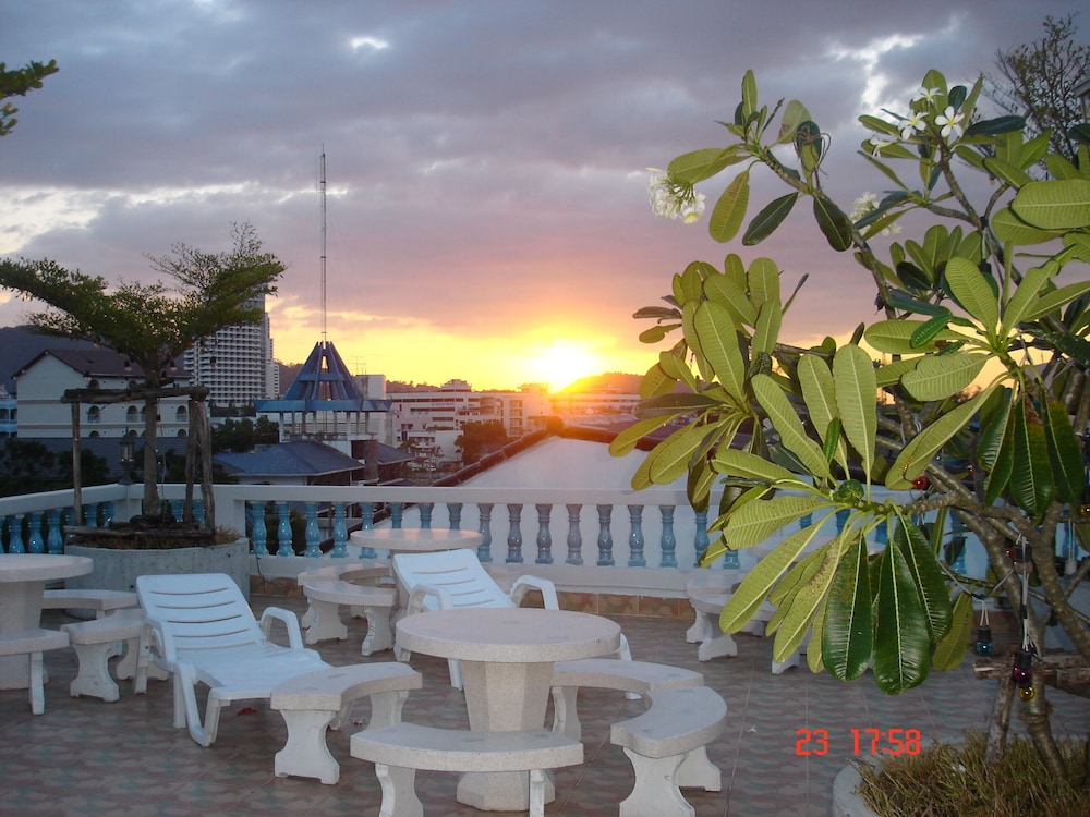 LAMAI APARTMENT 55/65