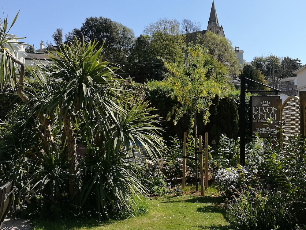 The Devon Court 35/43