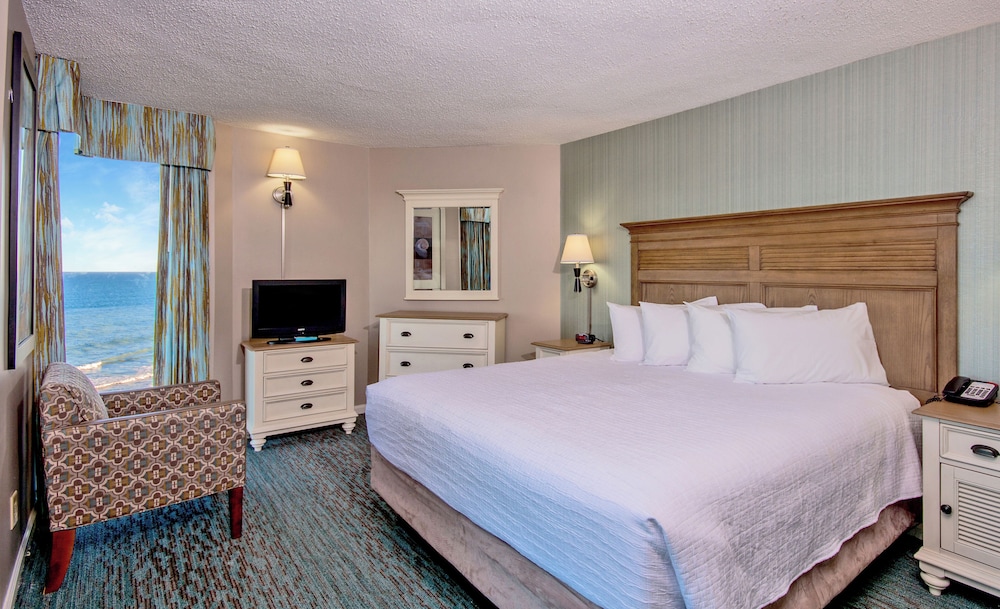 1 Bedroom, Condo, Deluxe, King Bed, Ocean Front, Sofa