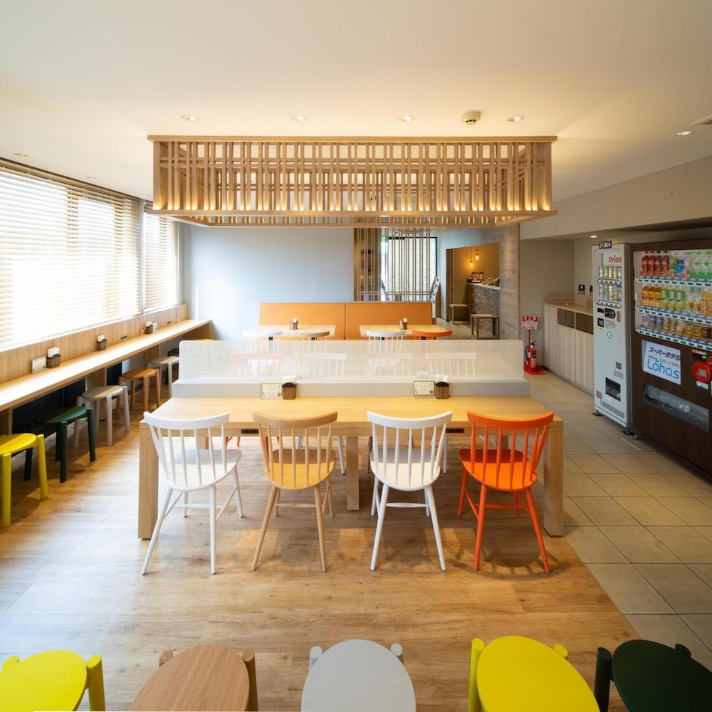 Super Hotel Okinawa Nago 36/42
