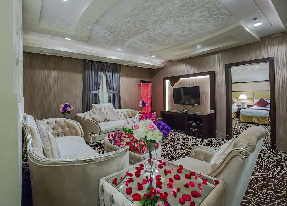 رست نايت للشقق الفندقية - الحمرا(Rest Night Serviced Apartments - AlHamra) 35/50