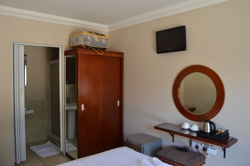 Lakeview Boutique Hotel Conference Centre 33/52