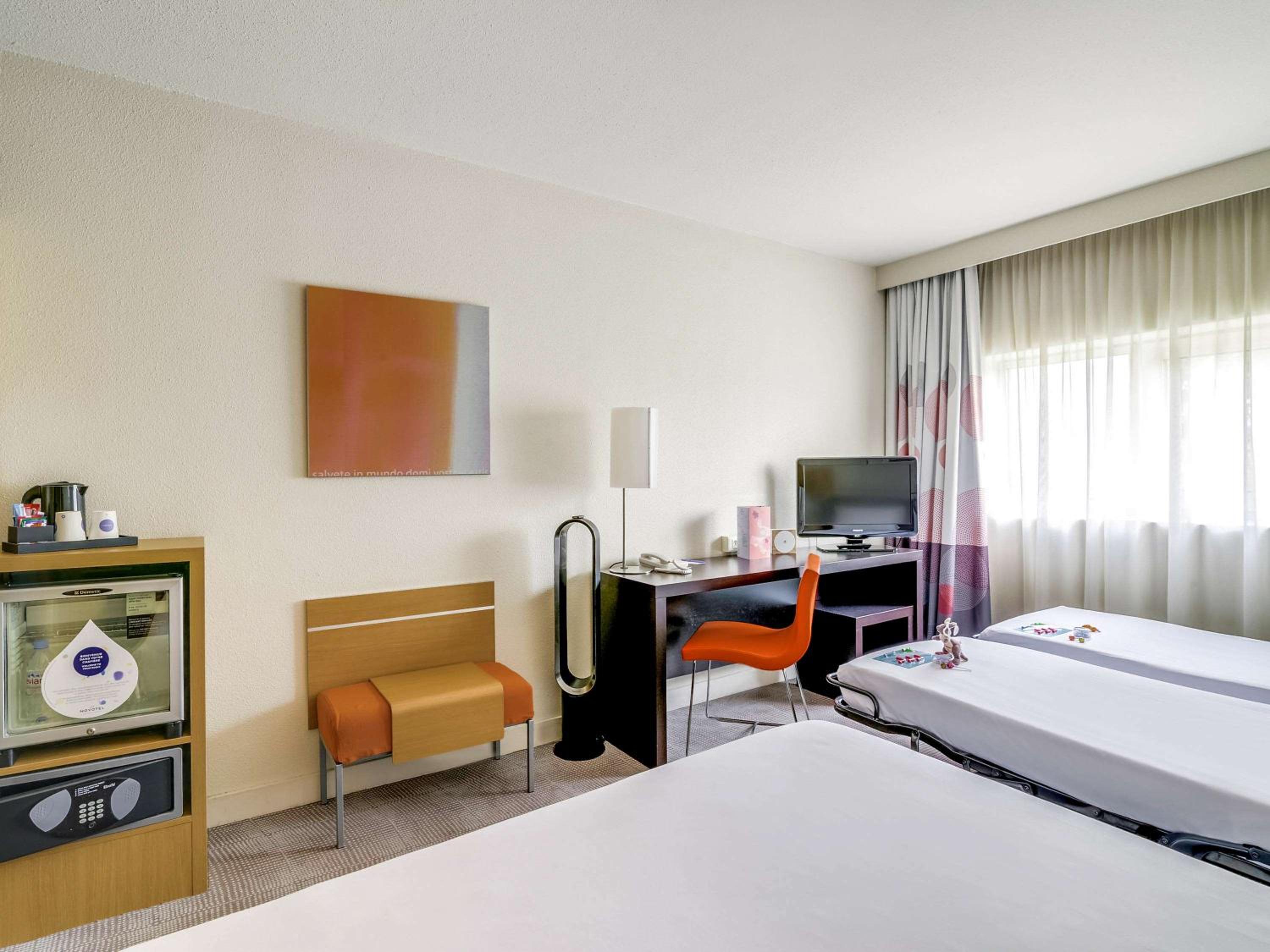 غرفة كلاسيكية عائلية مع أريكة، Novotel Paris Orly Rungis 4/10