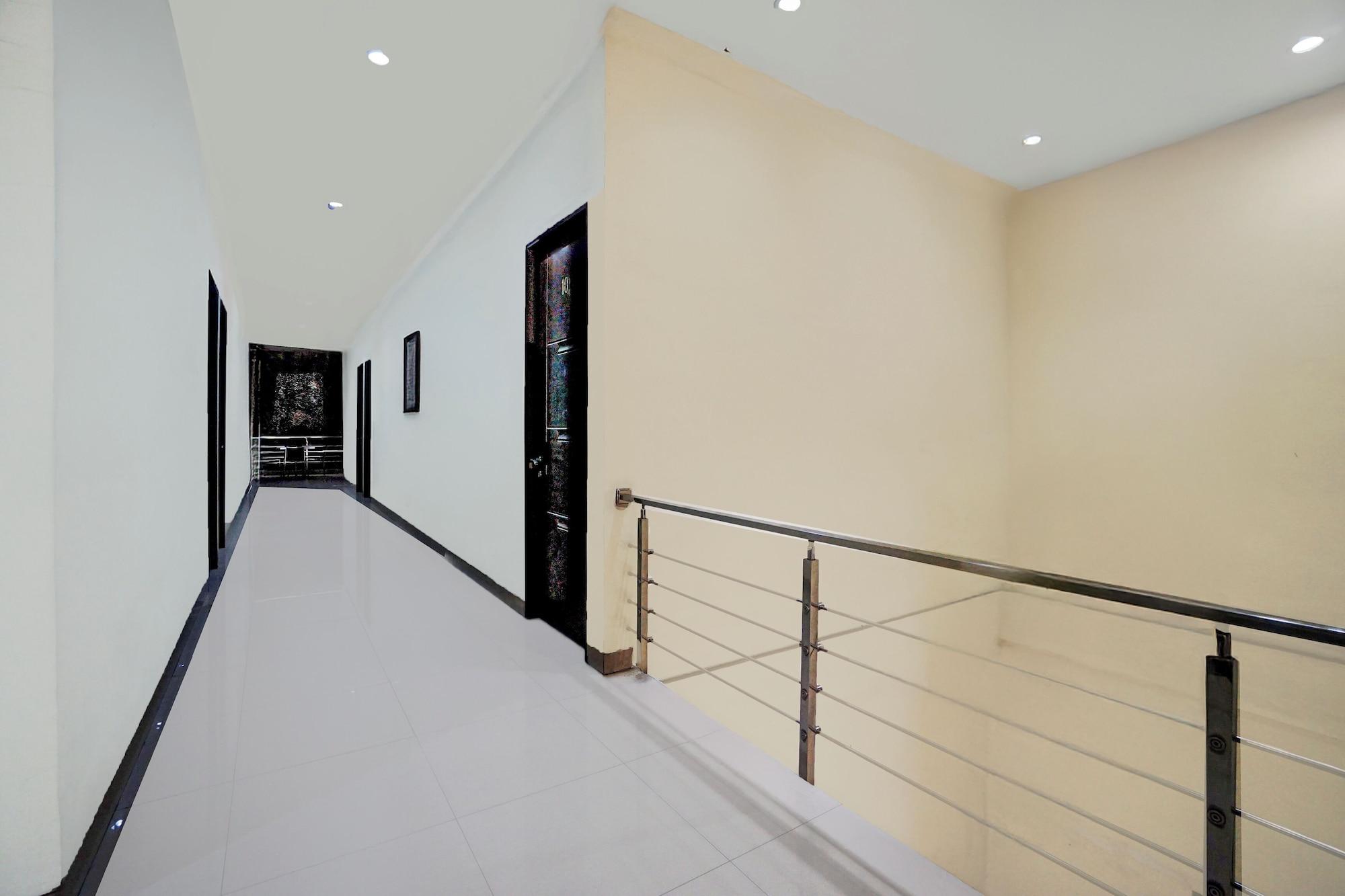 Hotel O 76 Gayungsari 25/29