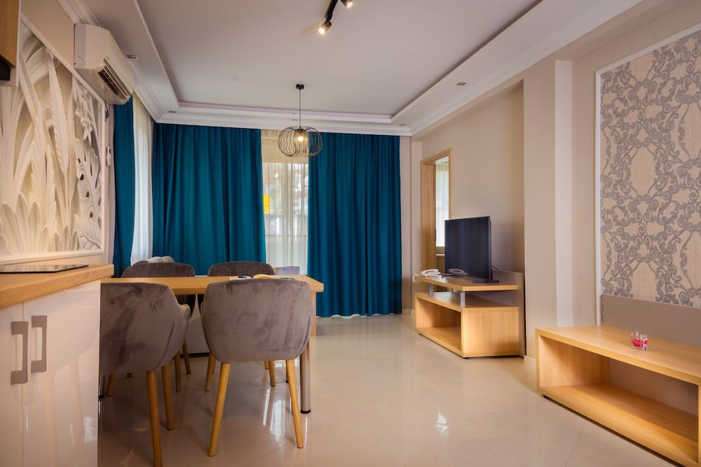 Vemara City Apart Hotel 51/68