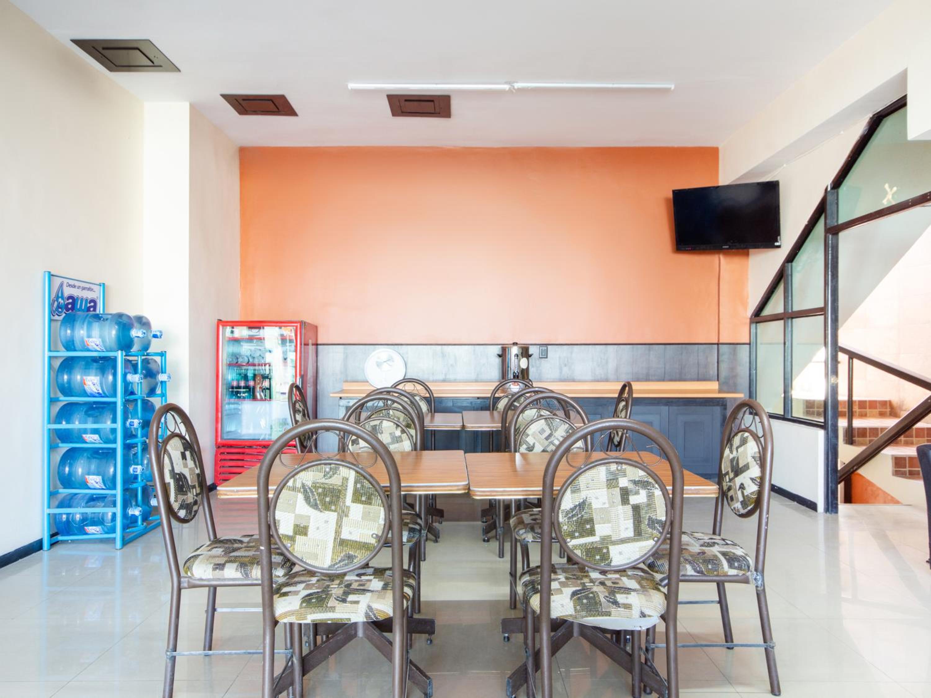 Hotel Catedral 38/50