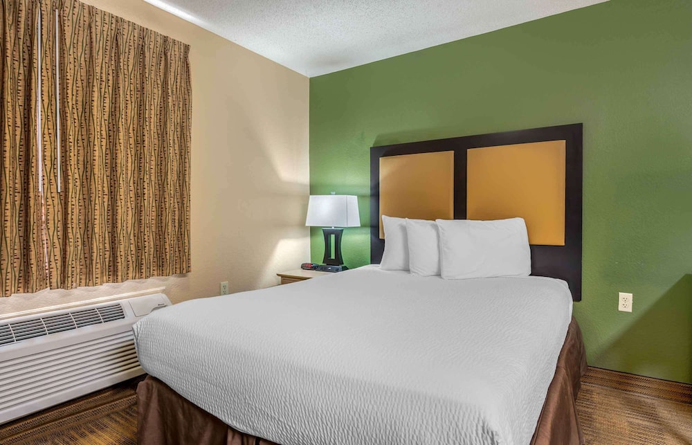 Extended Stay America - Evansville - East 19/55