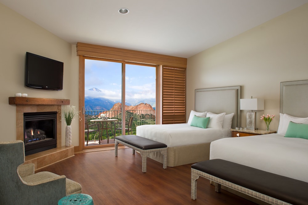 Garden Of The Gods Club And Resort 20/83