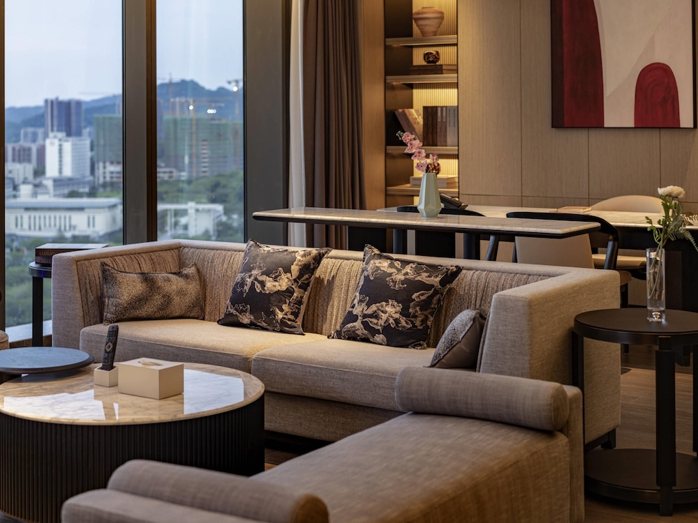 Grand Mercure Shenzhen Guangming 28/48
