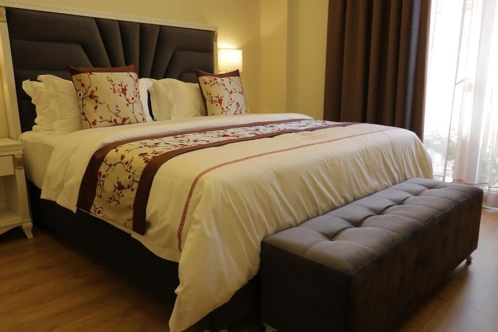 Brais Hotel 15/36