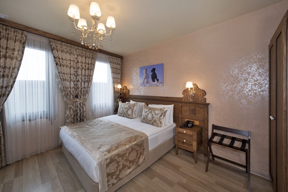 STANDARD, KING BED
