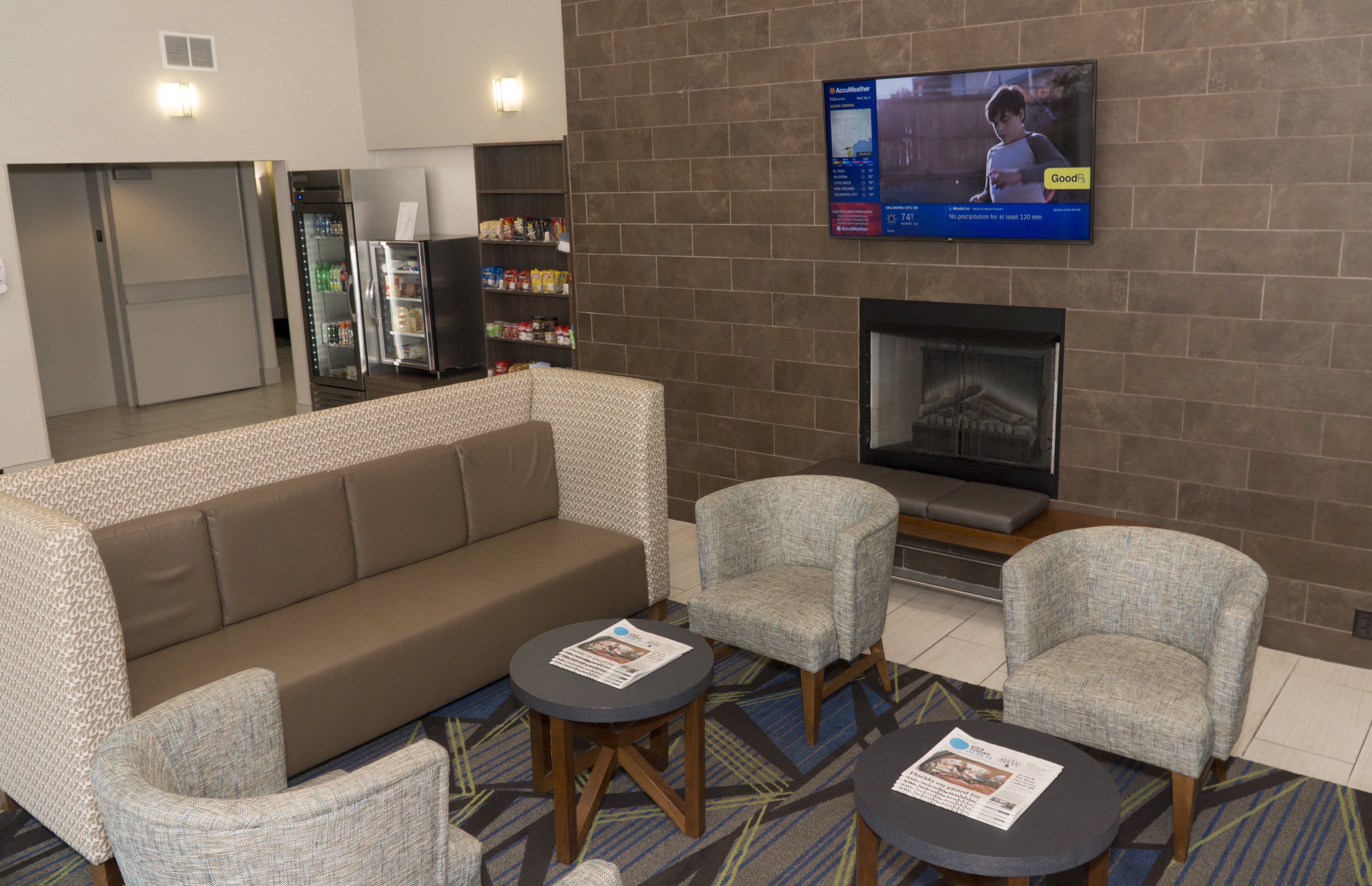 Holiday Inn Express Hotel & Suites Madison 45/60