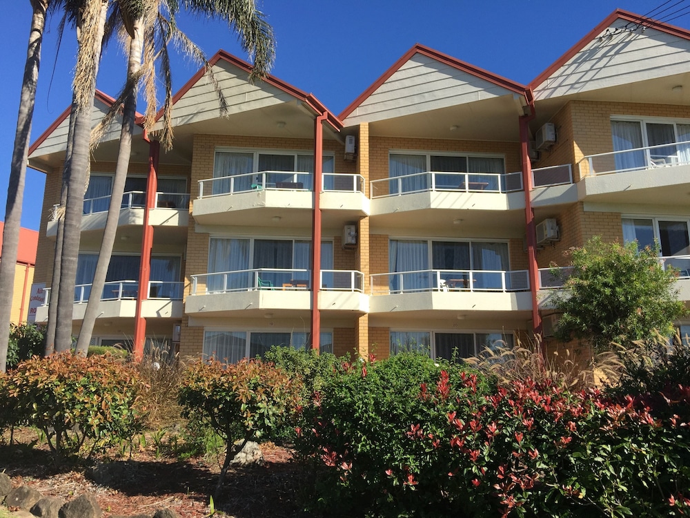 Ulladulla Harbour Motel 2/61
