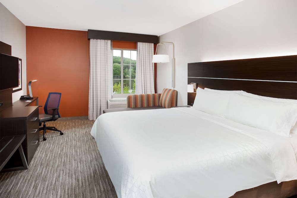 Holiday Inn Express Haskell-Wayne Area 19/75