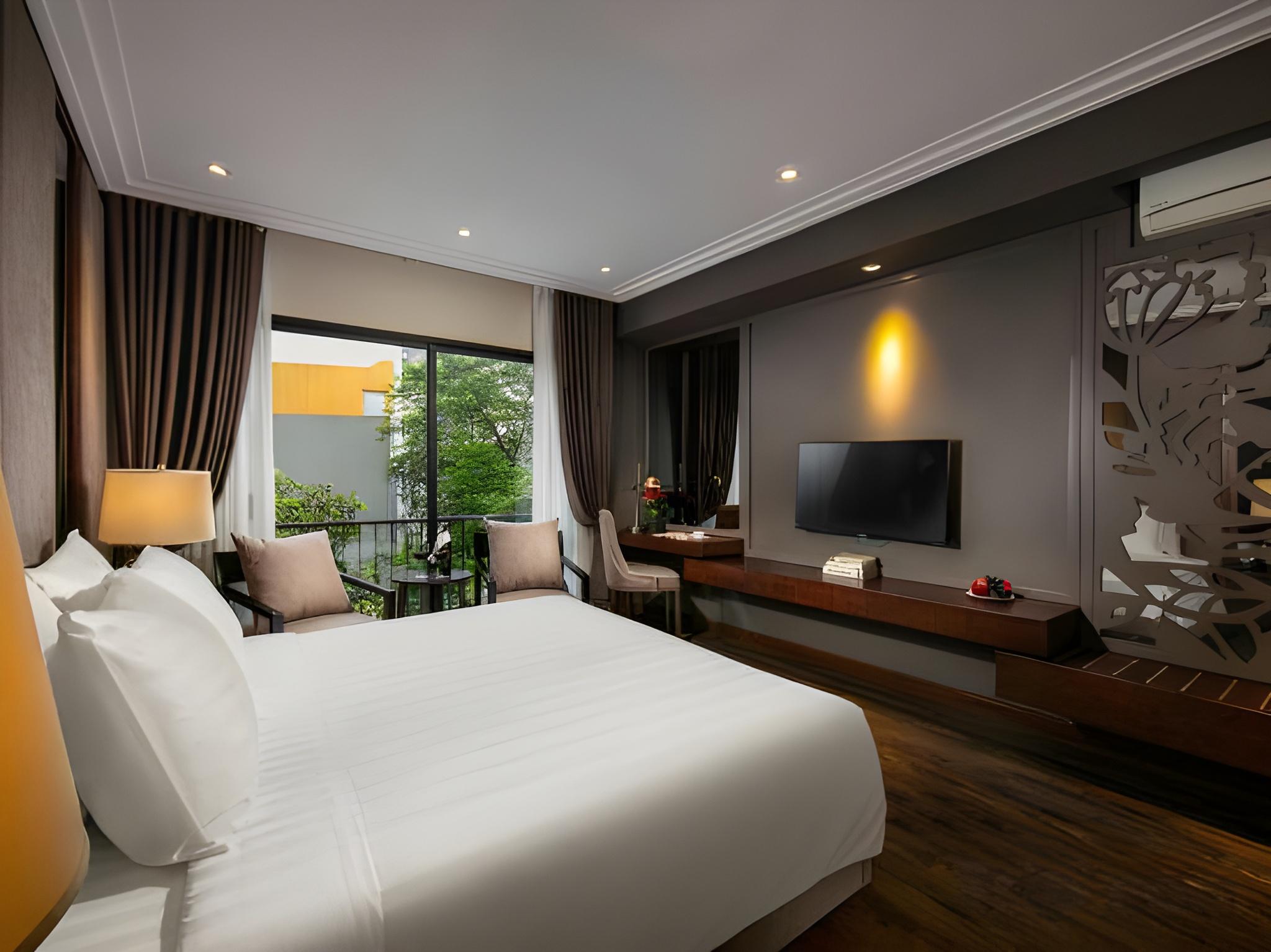 Vip, Double Bed, City View