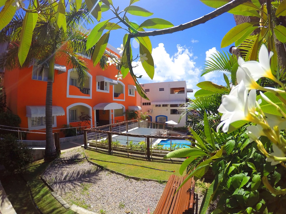 Hotel Areia de Ouro 66/74
