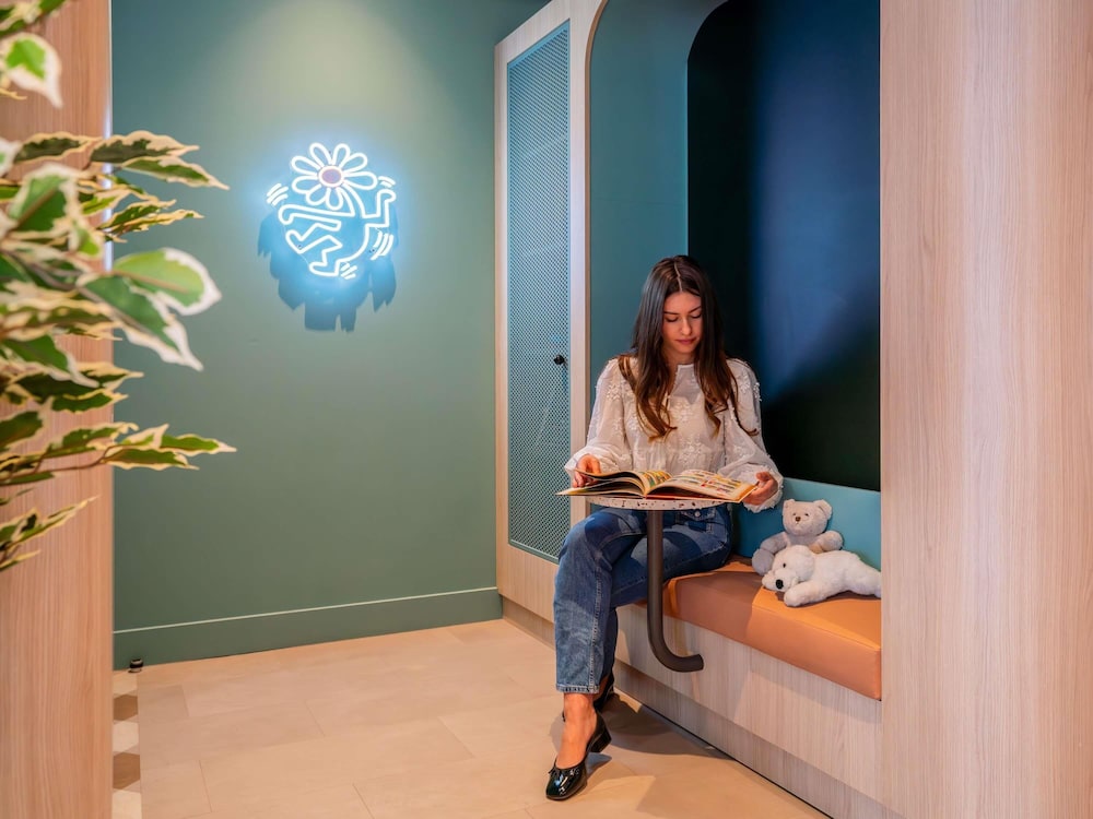 Ibis Styles Paris Porte D Orleans Hotel 8/69