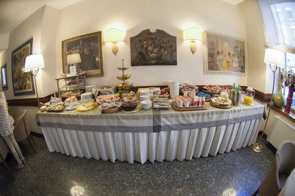 Hotel Bristol Milano 48/69
