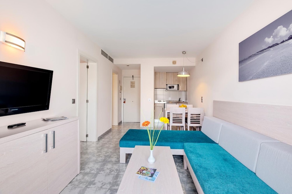 Palm Garden Apartments 19/54