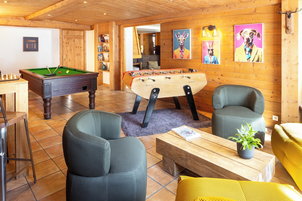 Hotel de L Apos Arve 56/76