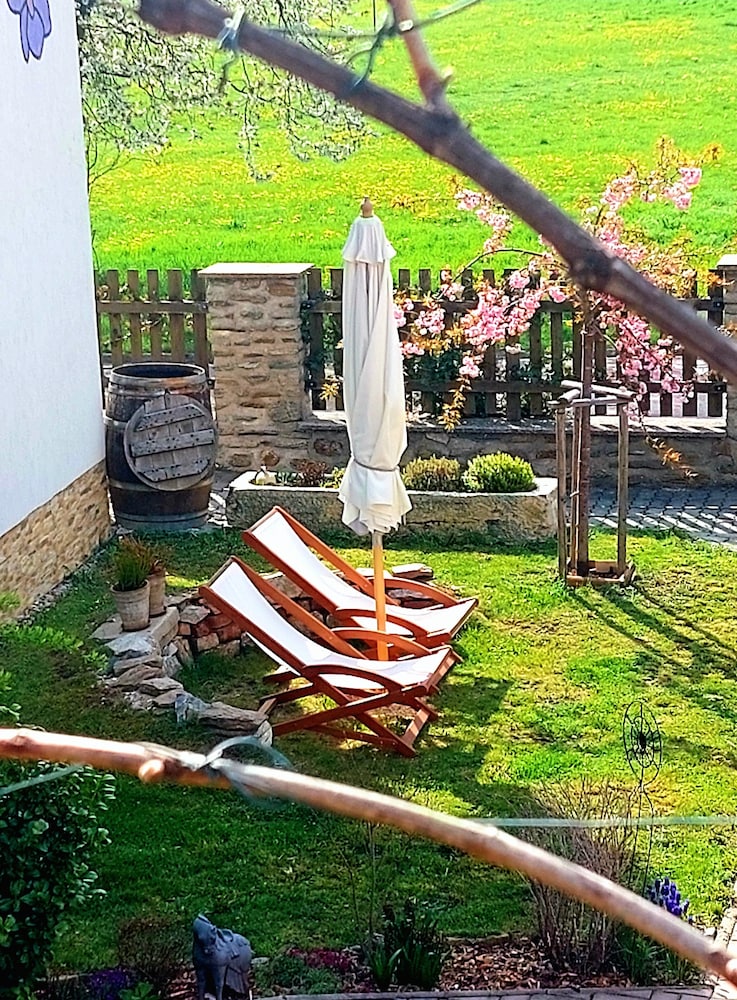 Pension Fialka 39/50