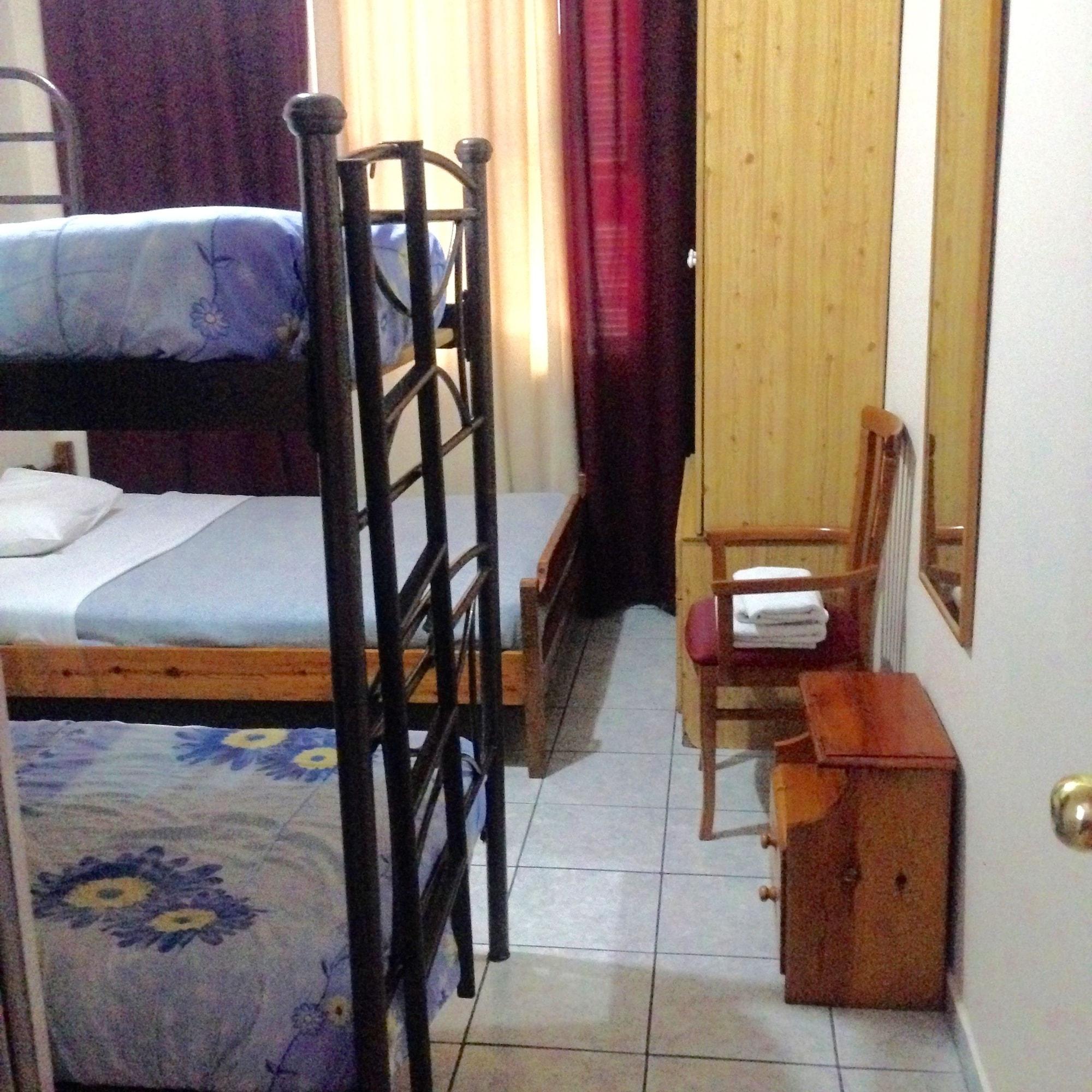 Ikaros Hotel 11/14